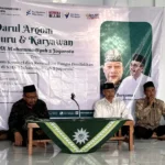 SMK Muhammadiyah 2 Jogoroto Gelar Darul Arqam Guru dan Karyawan, Sekaligus Luncurkan Produk Bakeri “Mudahlia”