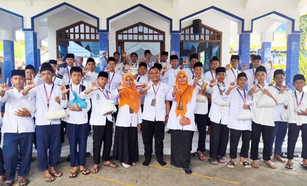 Edukasi Zakat Sejak Dini, MTs Mudahlan Libatkan Siswa Jadi Panitia Amil Zakat
