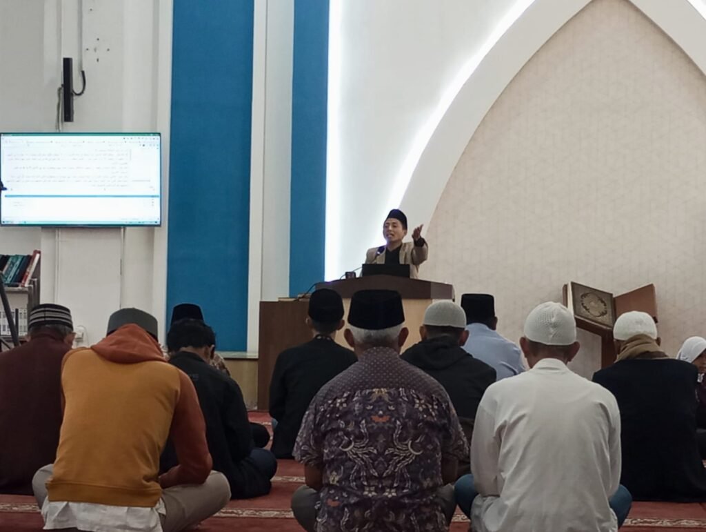 Meneladani Sifat Malaikat Menuju Puasa Paripurna di Penghujung Ramadan