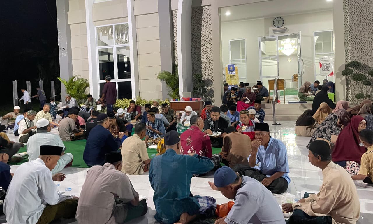 Aisyah Eatery Warnai Ramadan Ambulu dengan 5.039 Paket Berbuka Ramah Lingkungan