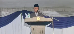 Jamaah Membludak, Salat Idulfitri PCM Babat Berlangsung Khidmat di Lapangan Sawonggaling