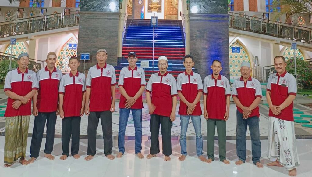 Alumni Perguruan Muhammadiyah Takerharjo Bertakbir di Malam Idulfitri