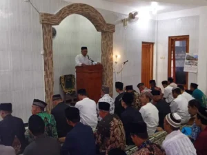 PRM Sendangduwur Rayakan Idulfitri dengan Menghadirkan Imam dan Khatib dari Riau