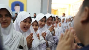 Momen Haru dan Kebersamaan Warnai Halal Bihalal Civitas Smamita