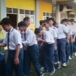 Hangatnya Silaturahmi di Hari Pertama Masuk Sekolah, Halalbihalal SMP Muhammadiyah 13 Kalen Penuh Makna