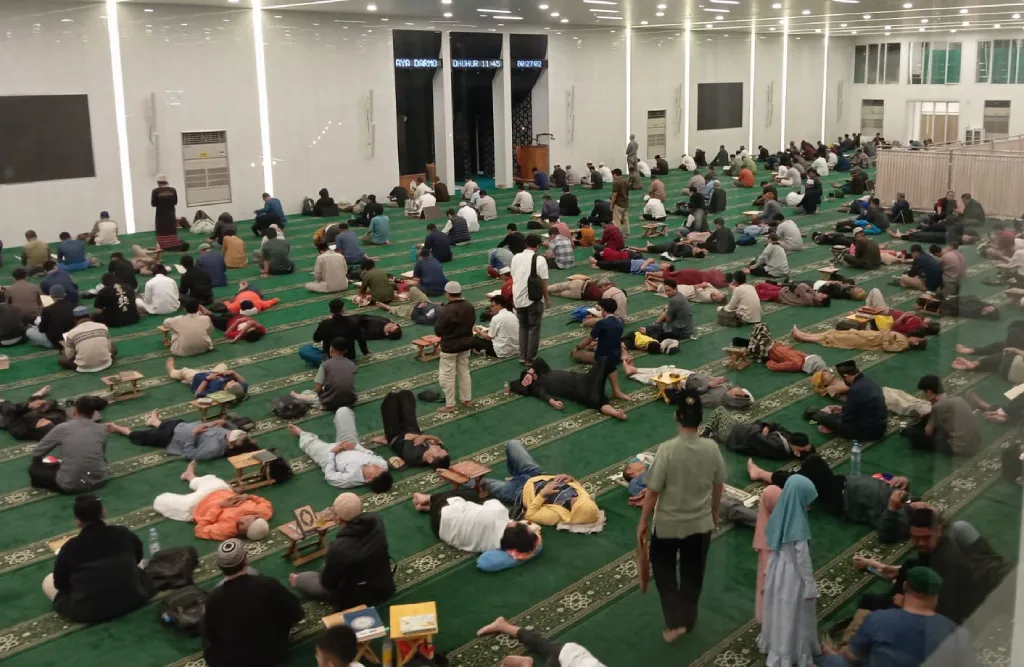 Malam Likuran di Masjid Al Falah: Teduh yang Menghidupkan Ramadan