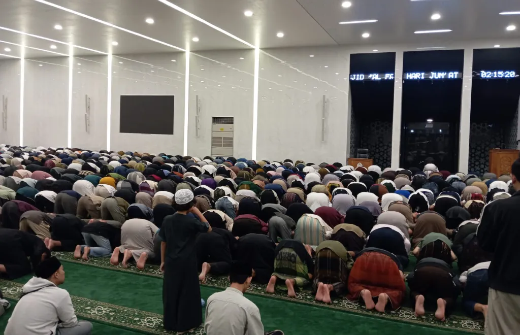 Malam Likuran di Masjid Al Falah: Teduh yang Menghidupkan Ramadan