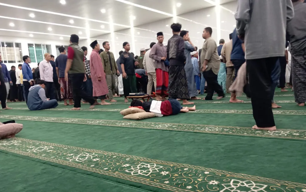 Malam Likuran di Masjid Al Falah: Teduh yang Menghidupkan Ramadan