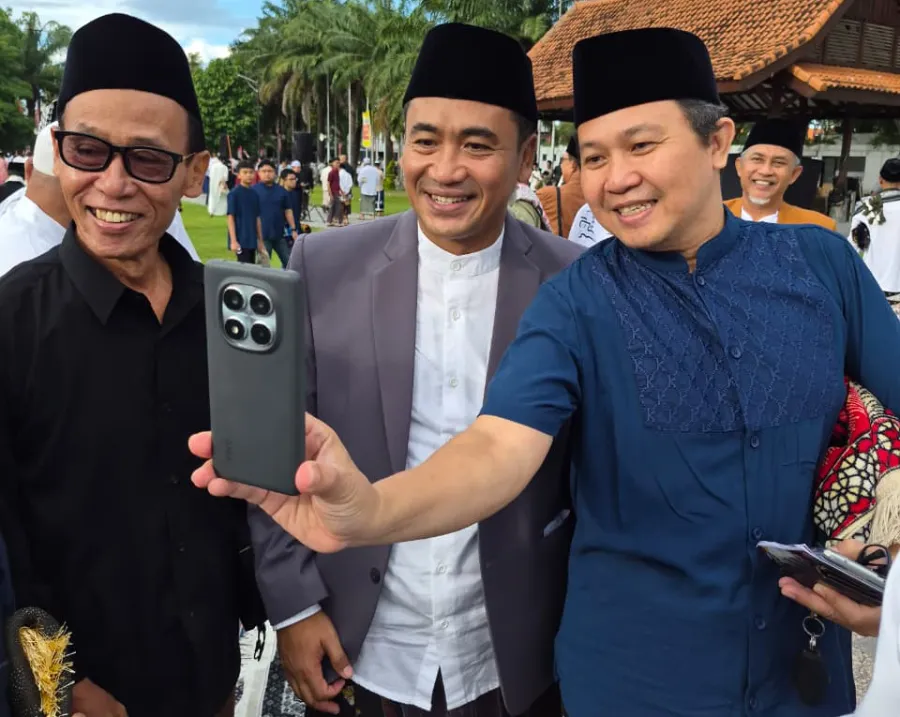 Khotbah Idulfitri Banyuwangi: Prof Mundakir Soroti Kesehatan Mental di Era Digital