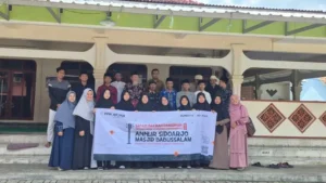 Penjemputan Tim Safari Dakwah di Prajekan Lor Berlangsung Haru, Santri Bawa Banyak Pengalaman Berharga