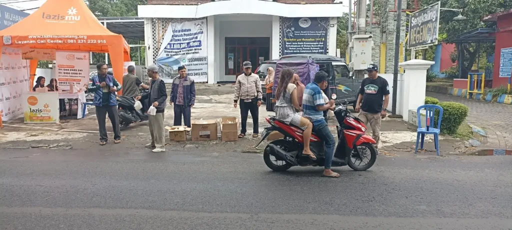 Aksi BikersMu Malang di Ambang Pintu Idulfitri