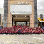 Keluarga Besar SD Muda Karisma IFTAR ke Masjid Namira