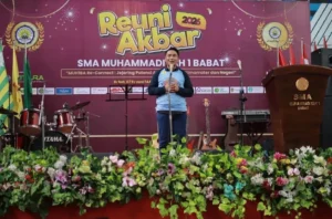 Reuni Akbar SMA Muhammadiyah 1 Babat, Rektor Umsura Gaungkan 3R-CBI Inspiratif
