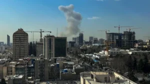 Trump Umumkan Serangan Militer Masif ke Iran, Timur Tengah di Ambang Krisis Besar