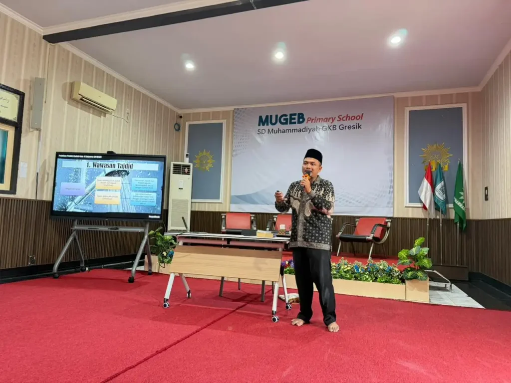 Deep Talk with Ramadan: Penguatan Ideologi Guru dan Karyawan SD Mugeb