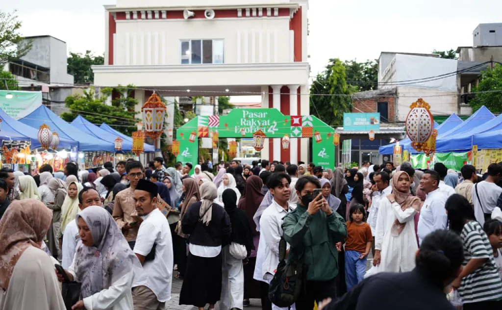 Pasar Rakyat EcoFest Umsura Pecah, Ada Hadiah Umroh hingga Tour Luar Negeri