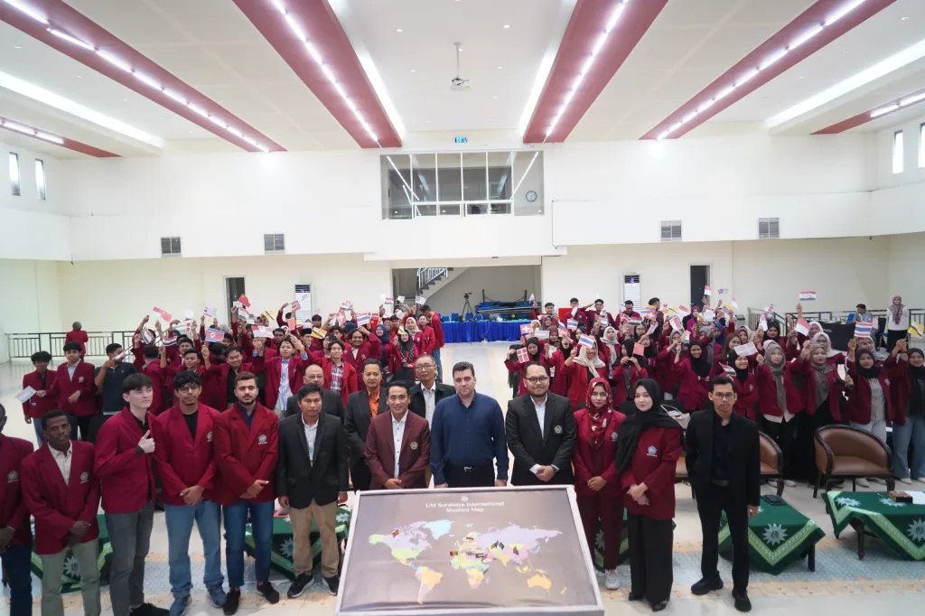 Seruan Perdamaian Dunia dari Kampus Umsura 