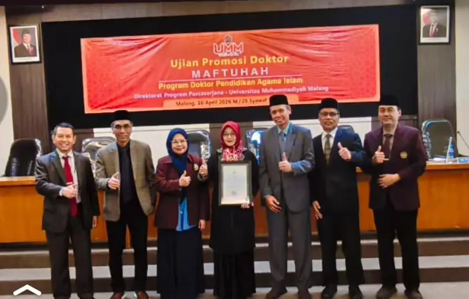 Promovenda Maftuhah Raih Doktor dengan IPK 4.00, Angkat Moderasi Pesantren