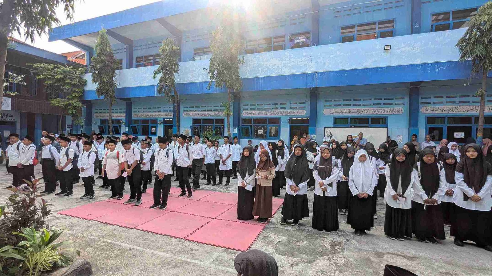 Ratusan Calon Santri Ikuti Tes SPMB Al Mizan Lamongan Gelombang 1
