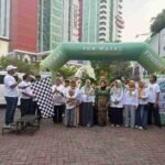 Ratusan Peserta Ramaikan Fun Walk Milad 10 Tahun FK UMSURA
