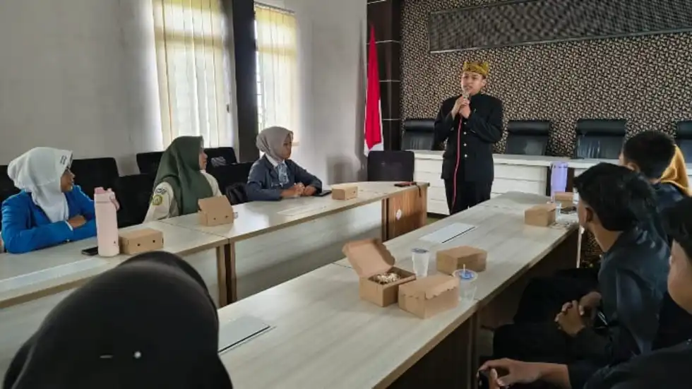 Forum Anak Genteng Mulai Digagas, Siswa SMA Muha Genteng Ambil Peran Sosialisasi KLA