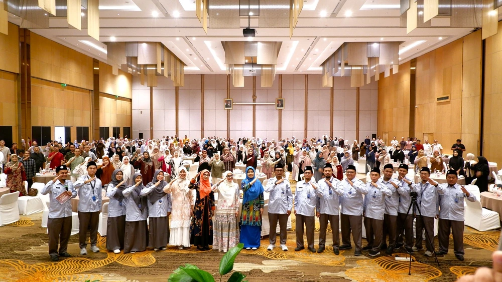 Halalbihalal dan Parenting, 400 Wali Siswa Hadir