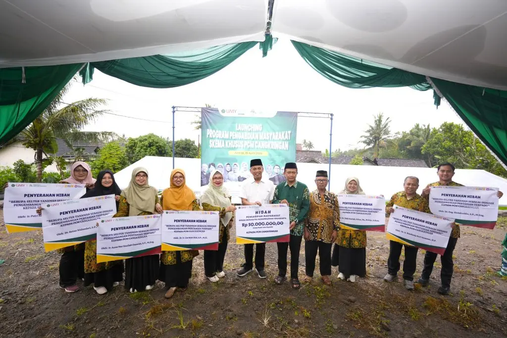 UMY Kembangkan Greenhouse di Cangkringan, Dorong Pertanian Modern Berbasis Teknologi