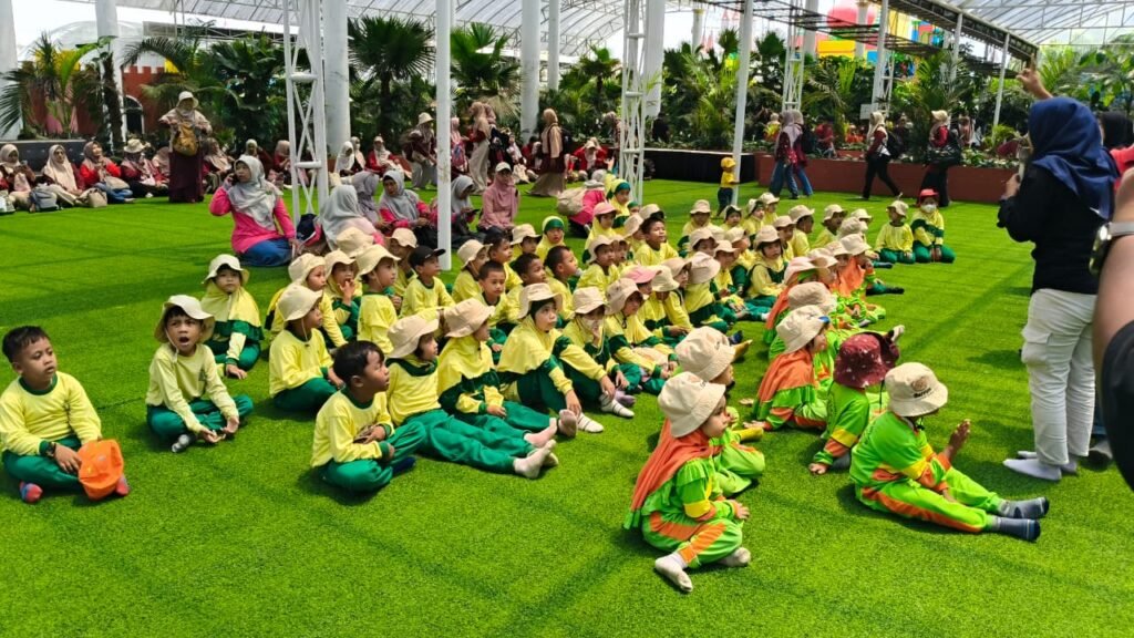 Wisata Edukatif KB-TK ABA 45 Bambe Gresik ke Santerra De Laponte, Belajar Sambil Bermain