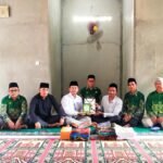LDK PP Muhammadiyah Serahkan Perlengkapan Ibadah untuk Mushalla Mualaf di Nanga Taman, Sekadau