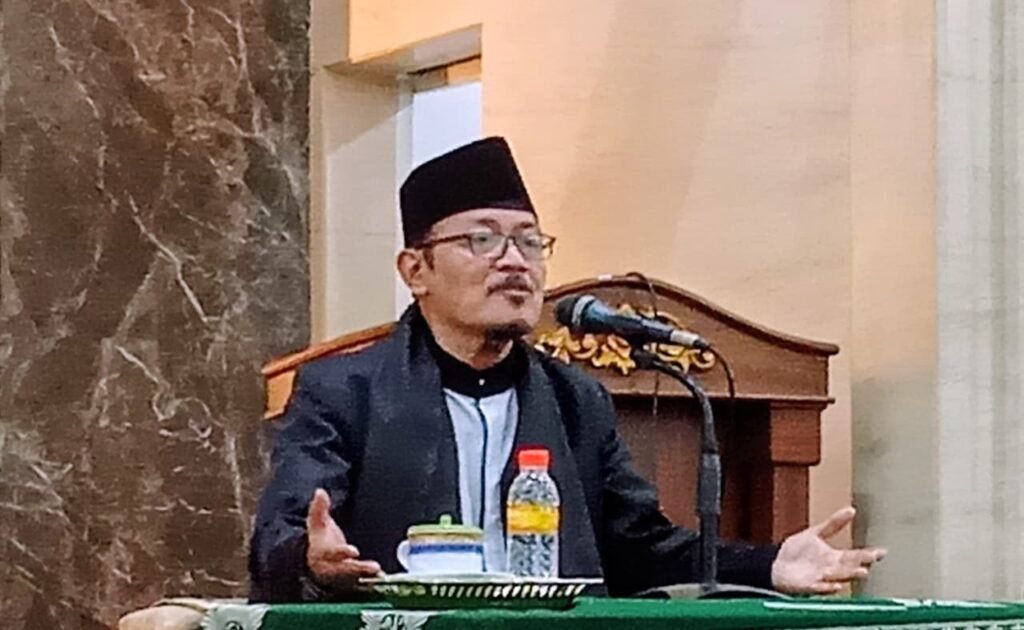 Prof Ahmad Zahro Serukan Persatuan NU–Muhammadiyah, Dakwah Bukan Ajang Pertengkaran