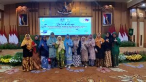 Kompak Berkebaya, Tim PD IGABA Gresik Hadiri Workshop Penanganan ABK Bersama DPD PP PAUD Jawa Timur