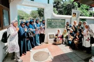 Mengidari Pemakaman Karangkajen: KH Ahmad Dahlan Dimakamkan, Peristirahatan Akhir Banyak Tokoh