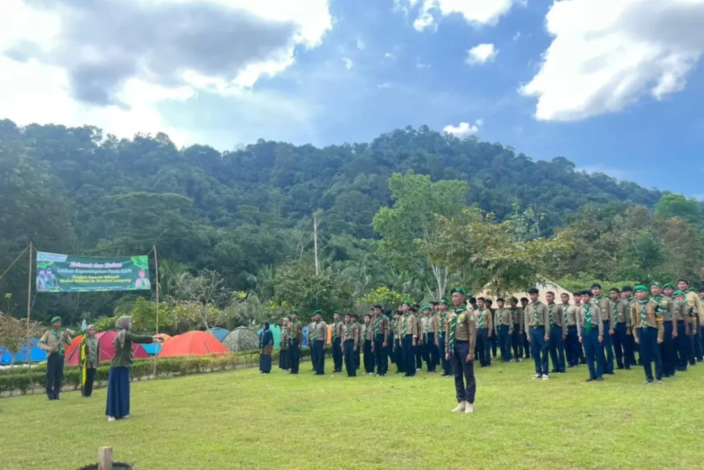Latihan Kepemimpinan Pandu Hizbul Wathan Lampung Cetak Pemimpin Muda
