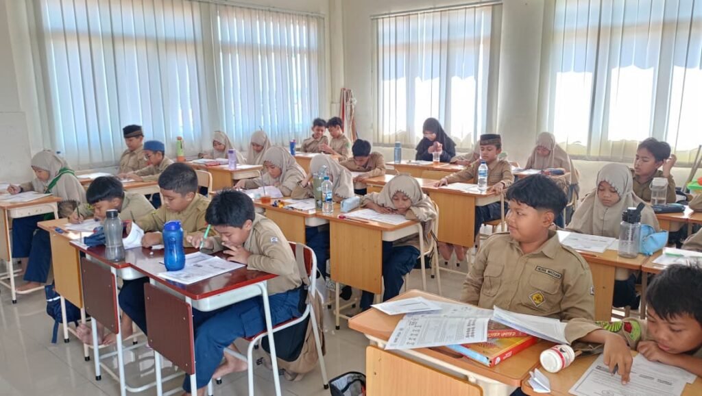 Latih Kemampuan Berpikir Tingkat Tinggi, SD Muhammadiyah 24 Surabaya Gelar IKMC