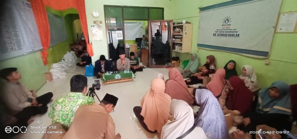 Perkuat Kepedulian, LKSA Muhammadiyah KH. Achmad Dahlan Gelar Syawalan dan Salurkan Bantuan