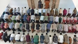 Bukan Sekadar Rutinitas, Begini Cara MIM 08 Pelangwot Tanamkan Cinta Sholat Jum’at Sejak Dini