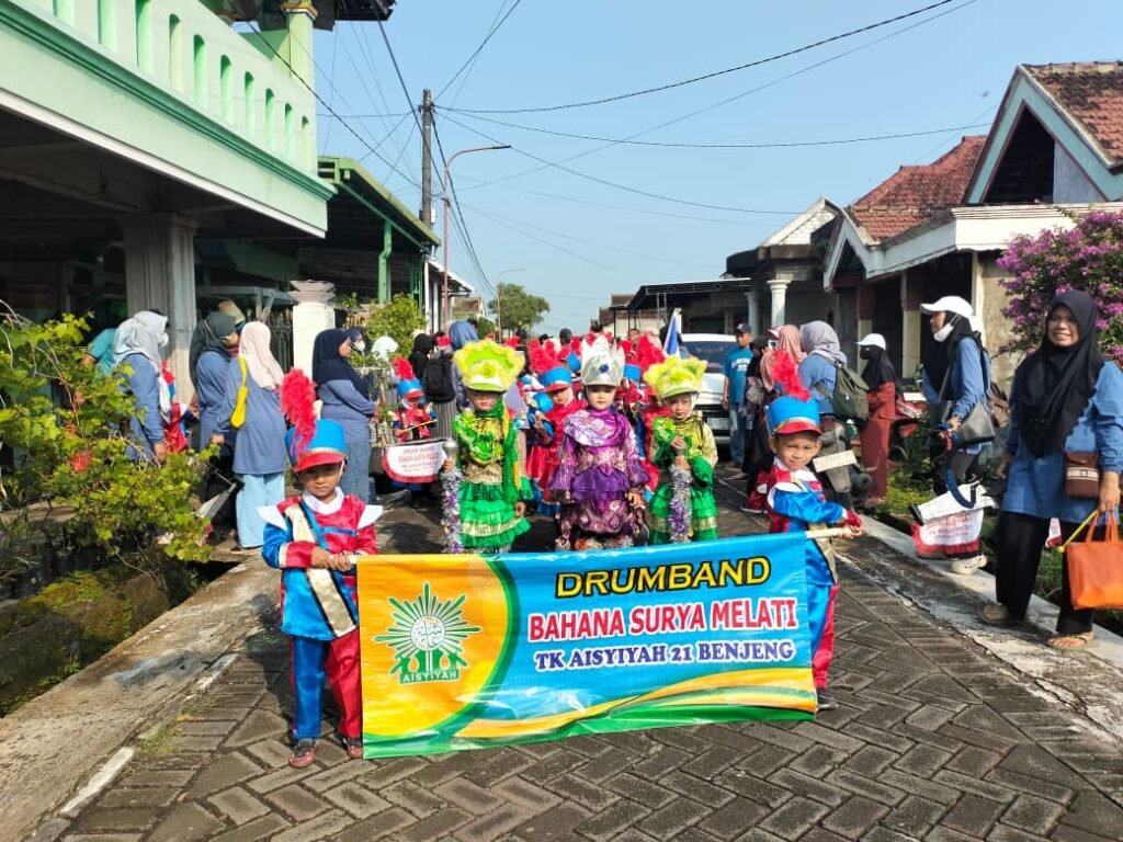 Drumband Bahana Surya Melati Raih Prestasi di Gempol Street Parade 2026