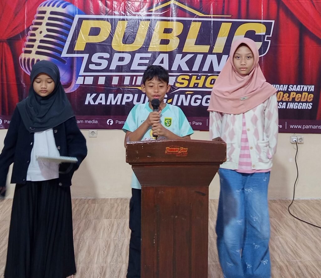 Menengok Latihan Public Speaking Siswa SD IKROM di Pare