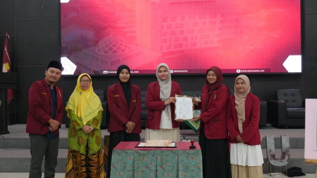 Simbol Perjuangan Baru: Korps Immawati PC IMM Gresik Resmi Re-Launching Logo di Gebyar Milad IMM