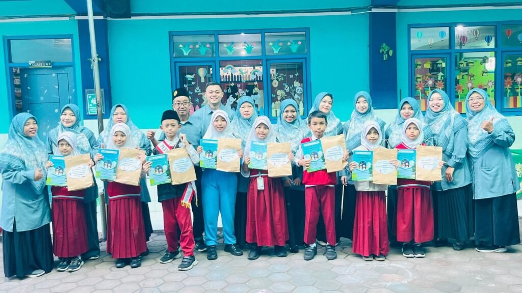 Reward Ramadan Dibagikan, SD Muhammadiyah 1 & 2 Taman Cetak Generasi Gemar Ibadah