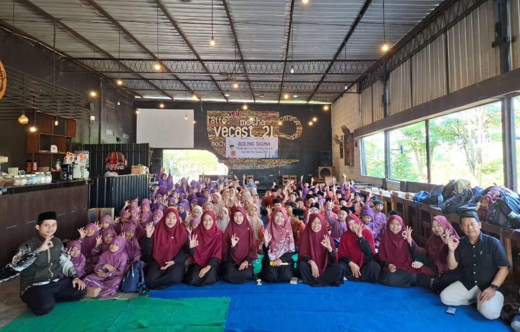 Roling Sigma Batch 12 Tanamkan Kebanggaan Berislam Sejak Dini
