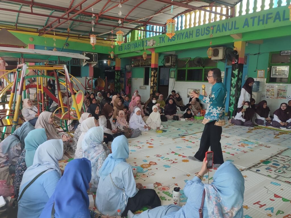 Menguatkan Peran Orang Tua di Era Modern, Seminar Parenting Disambut Antusias