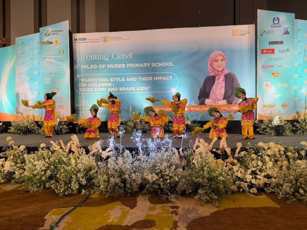 Bawakan Tarian Tradisional dan Nasyid, Siswa MPS Tampil Gemilang di Puncak Milad Ke-31