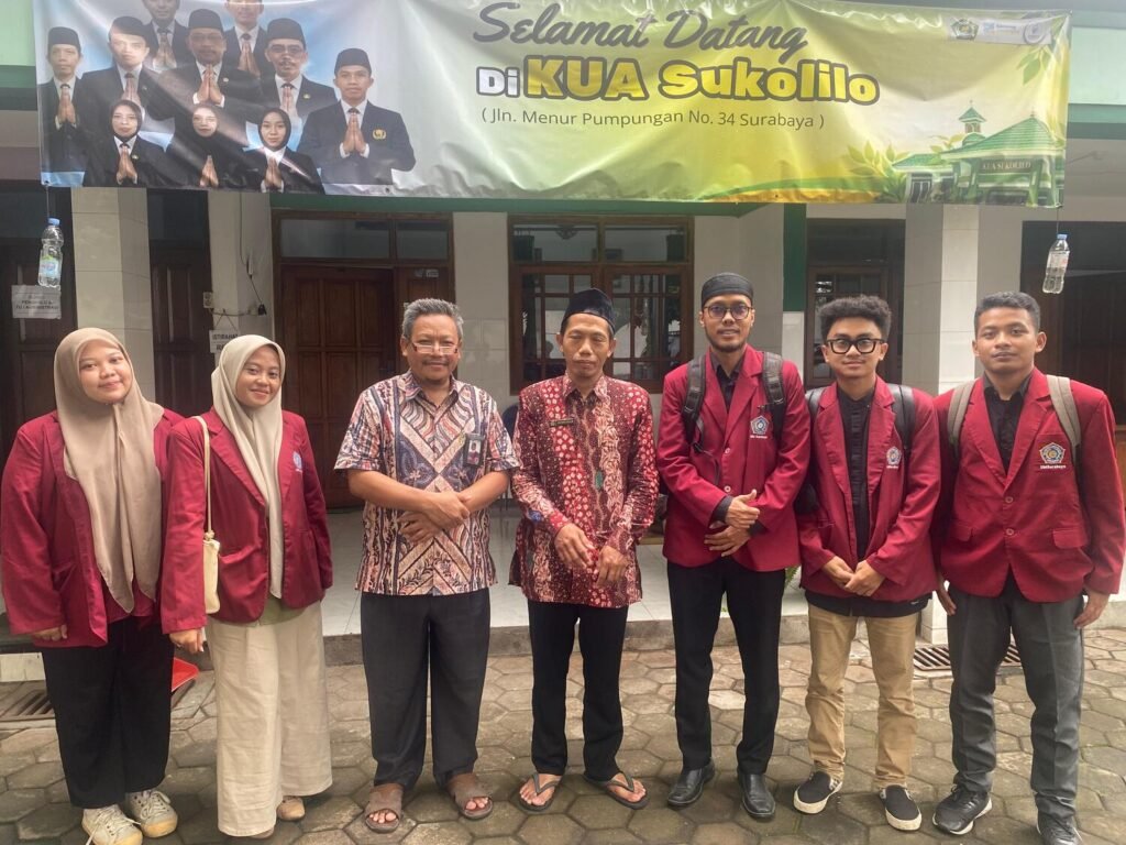 Kepala KUA Sukolilo Apresiasi Wawancara Mahasiswa UMSURA terkait PMA 24 tahun 2024