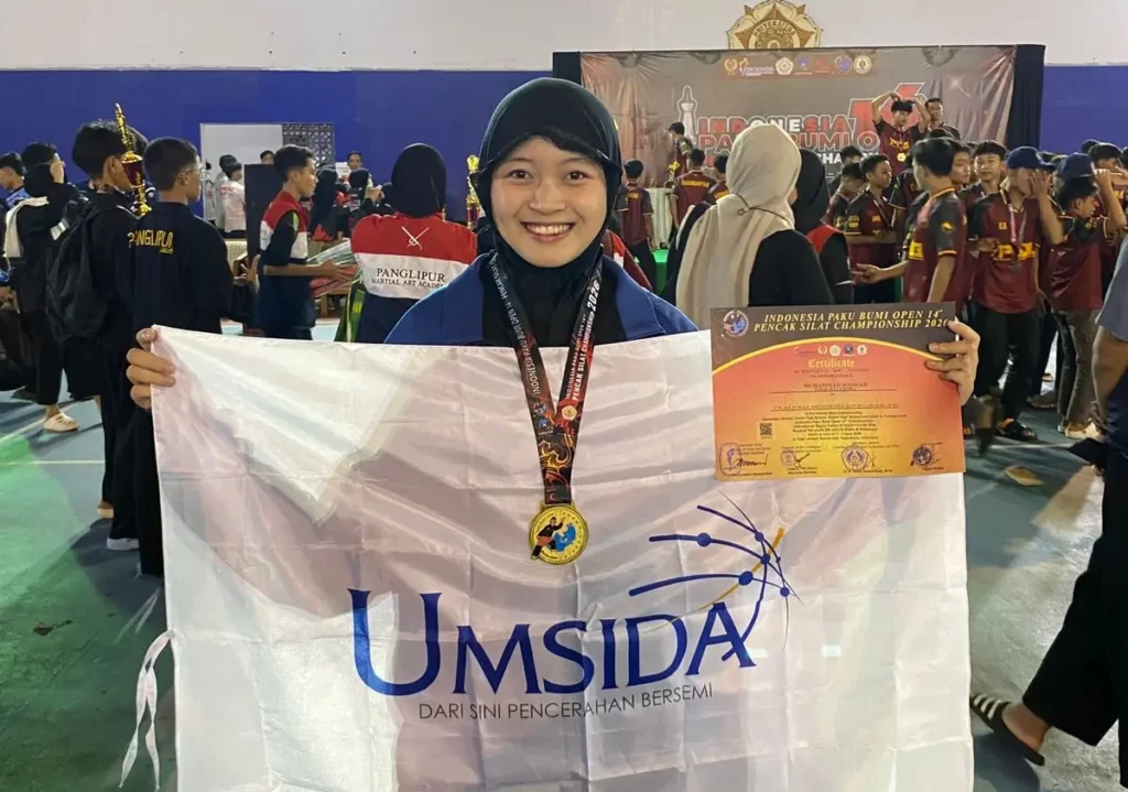 Luar Biasa! Mahasiswi Umsida Juara 1 Pencak Silat Pakubumi 2026