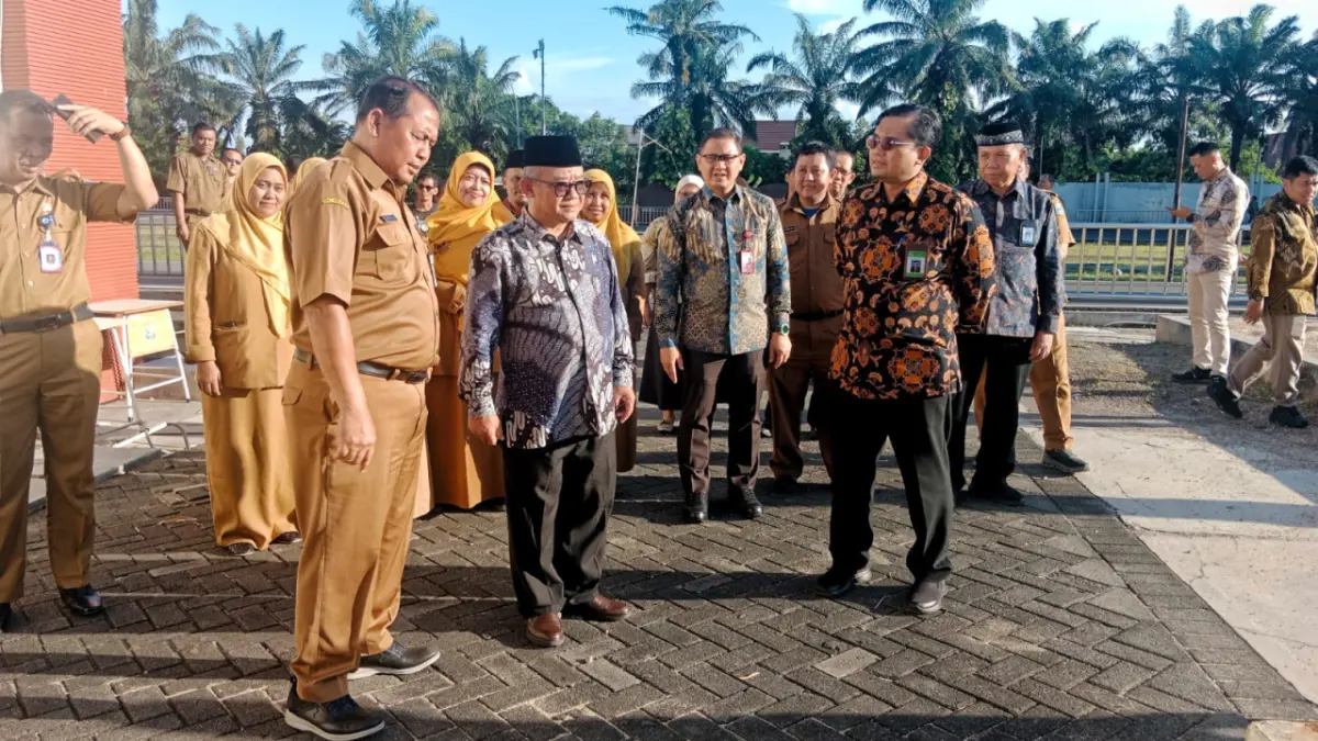 Mendikdasmen Tinjau SMANOR Jawa Timur, Cetak Atlet Sejak Dini