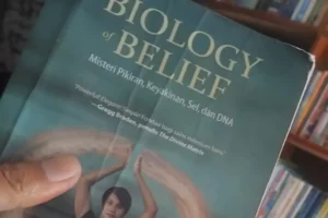 Mikrokosmos dan Makrokosmos, Memahami Keteraturan Sel dan Semesta