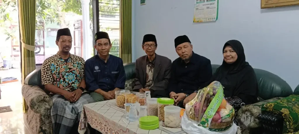 PCM Tulangan Silaturahmi ke Tokoh Senior, Perkuat Ukhuwah dan Semangat Dakwah