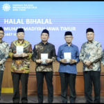 PWM Jatim Serahkan Buku “Membangun Tradisi Baru” ke PP Muhammadiyah
