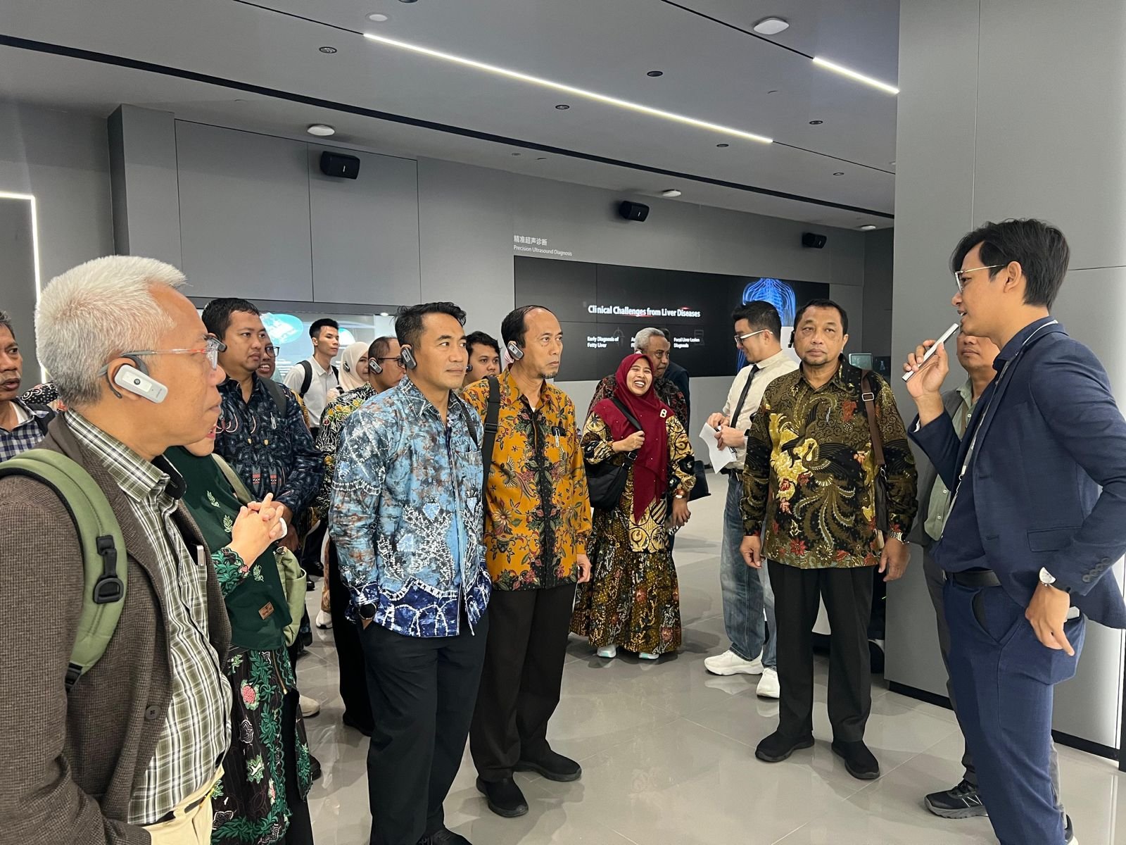 Rektor Umsida Kunjungi Perusahaan Alat Kesehatan Tiongkok untuk Kesiapan Pendirian Rumah Sakit